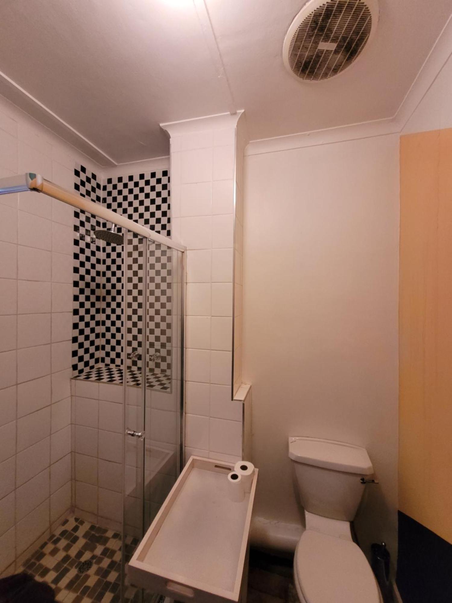 Pebble Fountain Guesthouse Pretoria-Noord 外观 照片